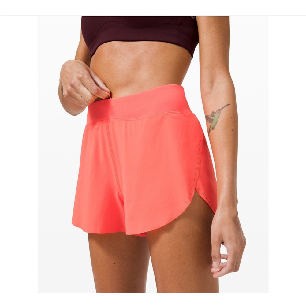 🍋NTW Lululemon HR Find your pace short! 3”
